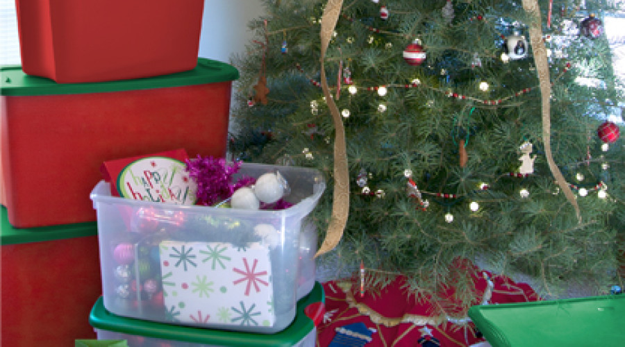 4 Ways a Storage-On-Site Unit can make the Holiday’s a little brighter!